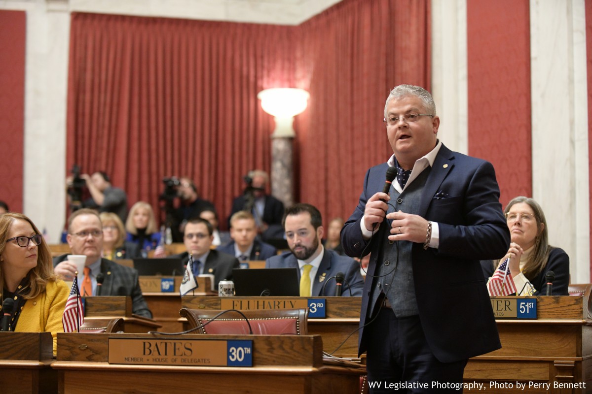 House passes SNAP bill for drug felons; Delegate Bates says, 'Cannabis can' help fix some state problems